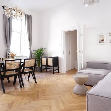 Boutique Suite Near Museum District Wien Eksteriør bilde