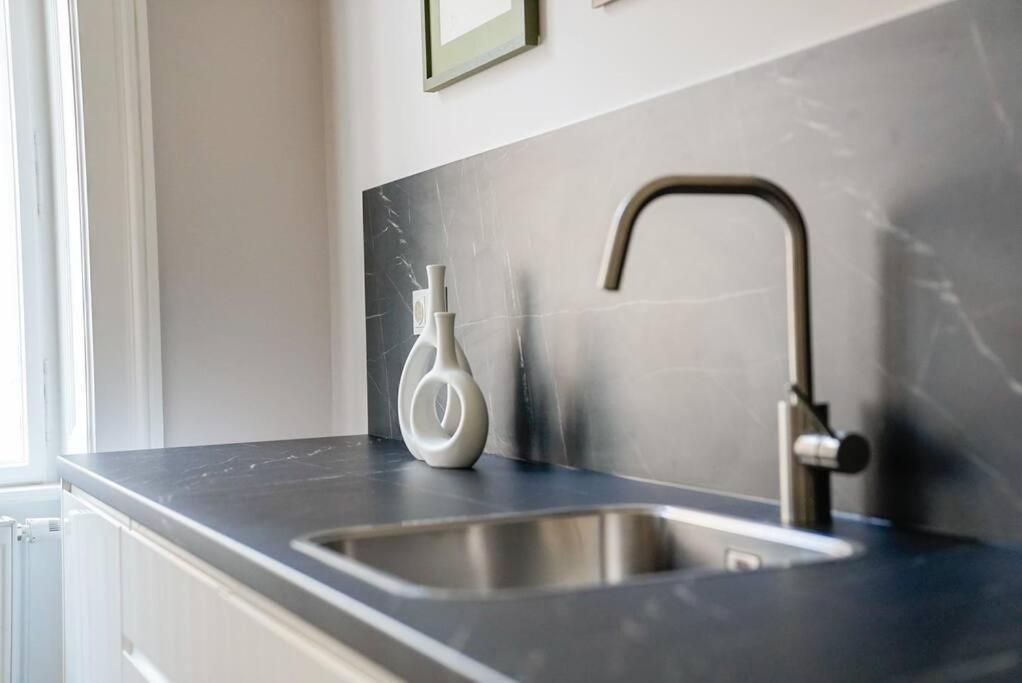 Boutique Suite Near Museum District Wien Eksteriør bilde