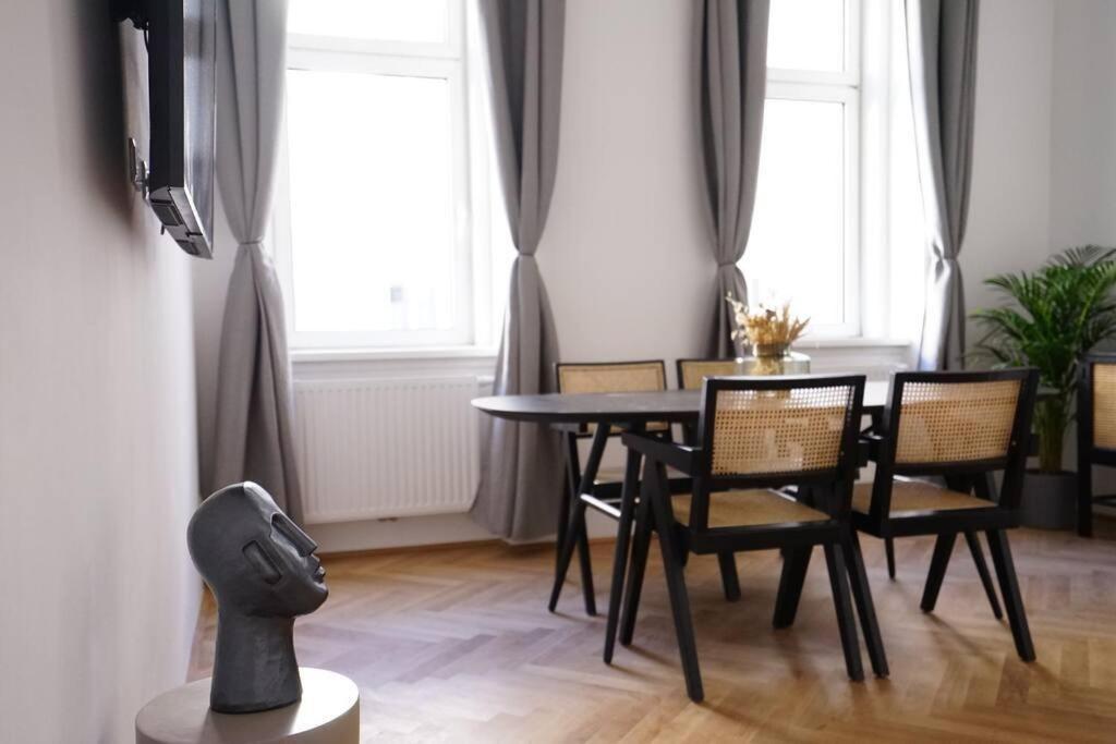 Boutique Suite Near Museum District Wien Eksteriør bilde