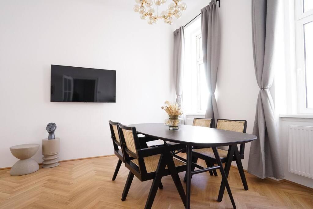 Boutique Suite Near Museum District Wien Eksteriør bilde